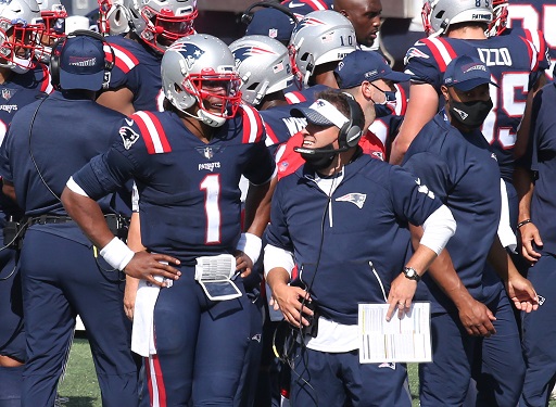 El nuevo mariscal de campo de los New England Patriots, Mac Jones, tuvo un buen desempeño